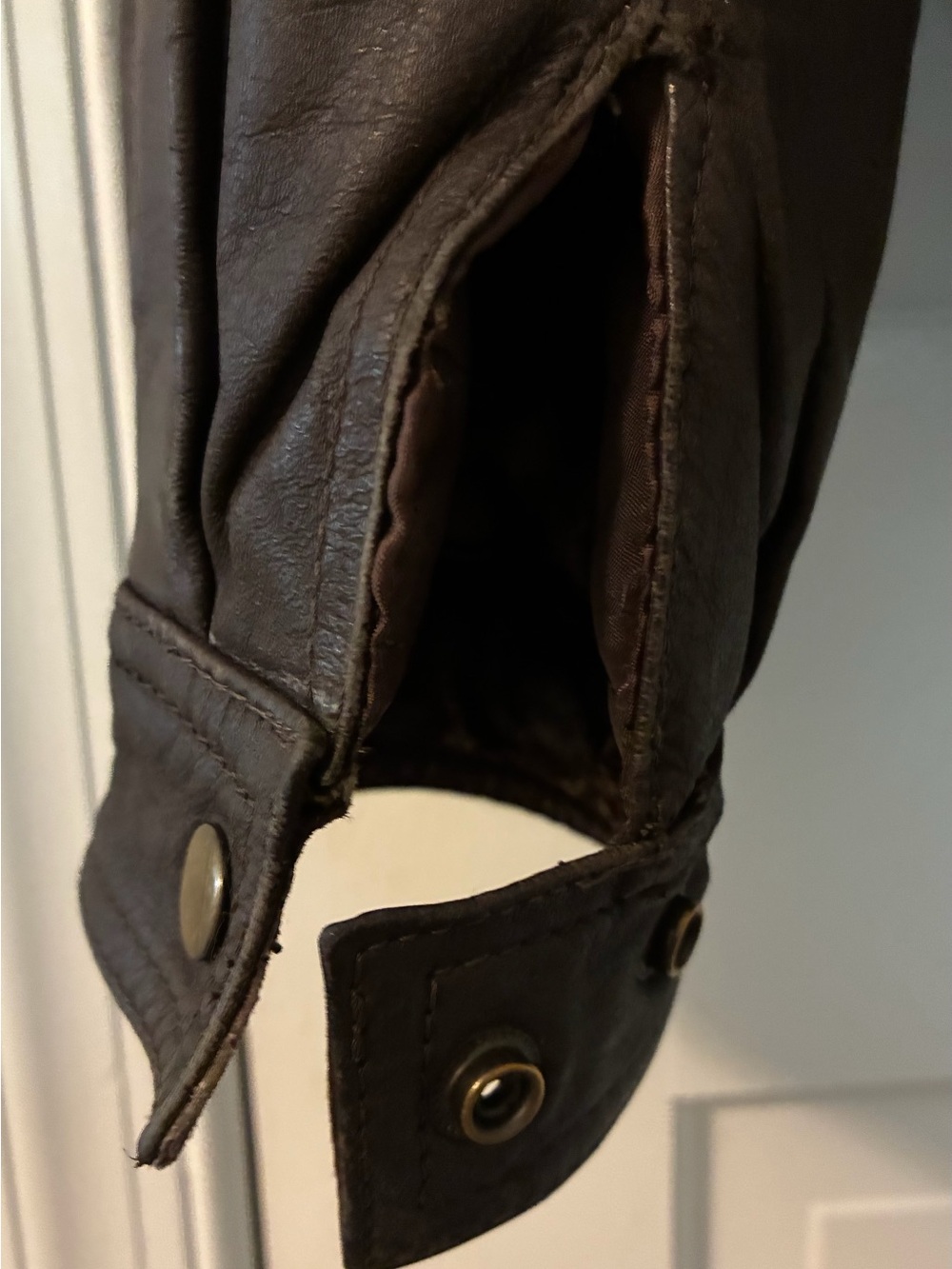 Free Fall Leather Jacket - Picture 5 of 9